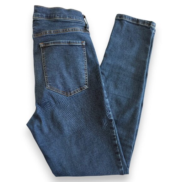 Banana Republic Universal Skinny Jeans – Medium Wash - Picture 3 of 7